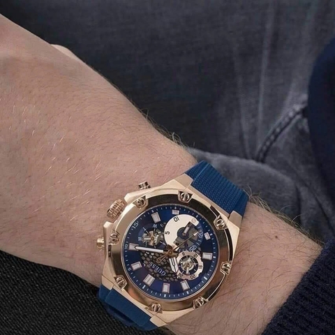 Guess Rose Gold |Cặp Đôi |Đính Đá |Dây Sillicone Xanh |Size 46x36mm