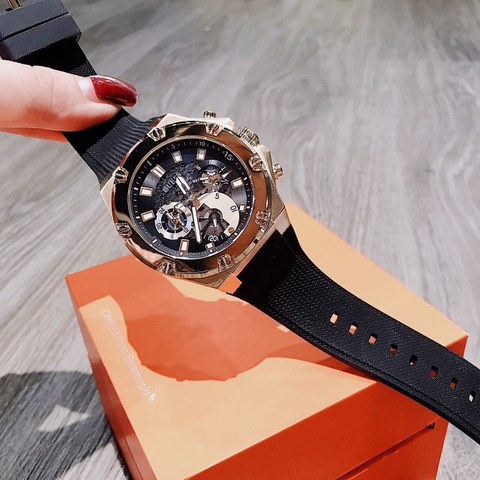 Guess Third-Gea |Cặp Đôi |Đính Đá |Dây Sillicone Đen |Size 46x38mm