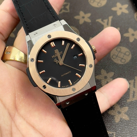 Hublot Classic Fusion |Nam Giới |Demi Rose Gold |Dây Da Bọc Cao Su |Máy Cơ (Automatic) |Size 42mm