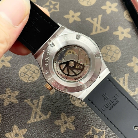 Hublot Classic Fusion |Nam Giới |Demi Rose Gold |Dây Da Bọc Cao Su |Máy Cơ (Automatic) |Size 42mm