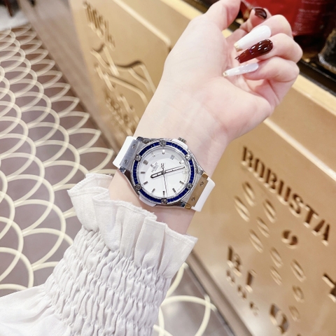 Hublot Geneve |Nữ Giới |Đính Đá Xanh |Dây Silicone Trắng |Máy Pin (Máy Quartz) |Size 34mm