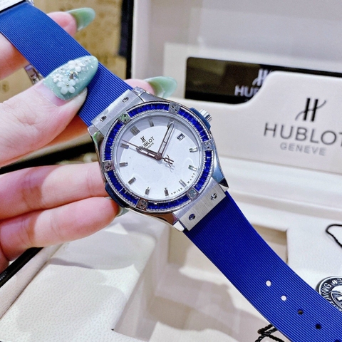 Hublot Geneve |Nữ Giới |Mặt Trắng |Đính Đá |Dây Silicone Xanh |Máy Pin (Máy Quartz) |Size 34mm