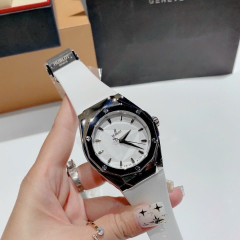 Hublot Classic Orlinski |Nam Giới |Silver |Dây Silicone Trắng |Máy Cơ (Automatic) |Size 42mm