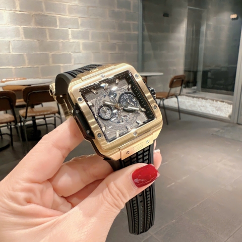Hublot Square Bang Unico |Nam Giới |Mặt Vuông |Vàng Gold |Dây Silicone |Máy Pin (Máy Quartz) |Size 42x42mm
