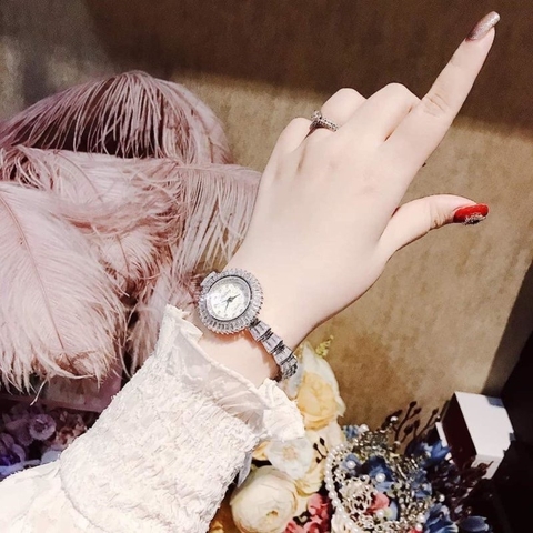 Melissa Mặt Họa Tiết |Nữ Giới |Silver |Vòng Tay Đính Đá Pha Lê |Máy Pin (Quartz) |Size 33mm