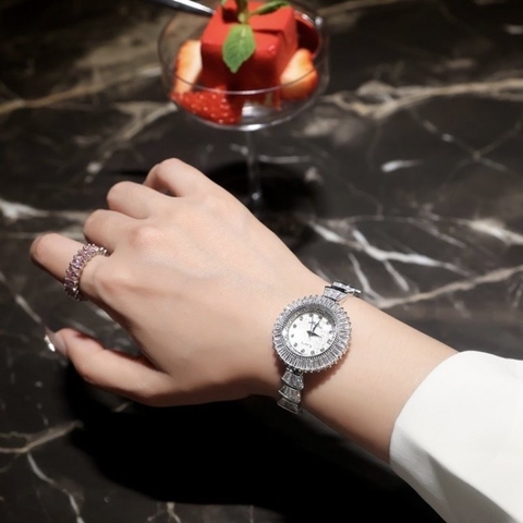 Melissa Mặt Họa Tiết |Nữ Giới |Silver |Vòng Tay Đính Đá Pha Lê |Máy Pin (Quartz) |Size 33mm