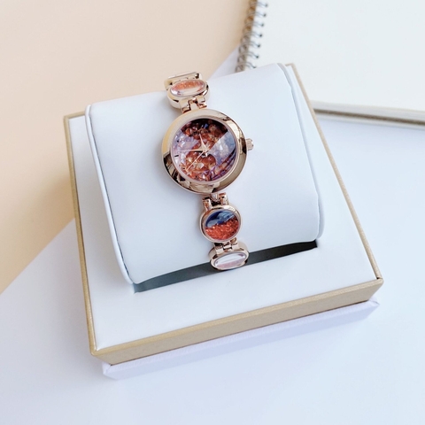 Melissa Mặt Tròn |Nữ Giới |Rose Gold |Lắc Tay Đính Đá Rơi Màu Đỏ |Máy Pin (Quartz) |Size 28mm
