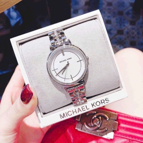 Michael Kors Cinthia |Nữ Giới |Mặt Trắng |Dây Kim Loại Silver |Máy Pin (Quartz) |Size 33mm