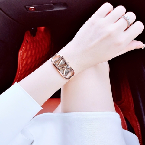 Micheal Kors Empire |Nữ Giới |Mặt Chữ Nhật |Kiềng Đeo Tay Rose Gold |Máy Pin (Quartz) |Size 21mm