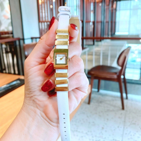 Micheal Kors Mini Darrington |Nữ Giới |Mặt Vuông |Vàng Gold |Dây Da Trắng |Máy Pin (Quartz) |Size 15mm
