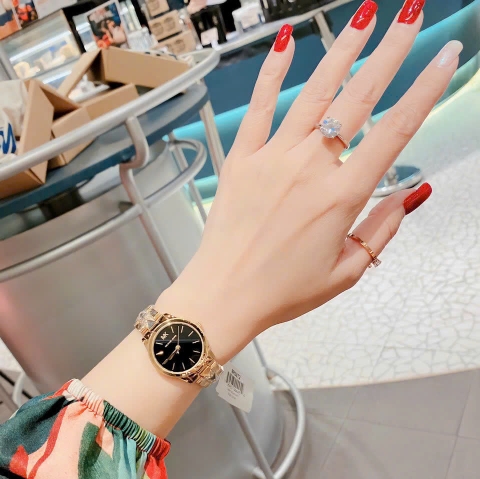 Michael Kors Runway Mercer |Nữ Giới |Mặt Đen |Dây Kim Loại |Máy Pin |Size Nhỏ 28mm