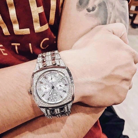 Bulova Phantom |Nam Giới |Mặt Vuông |6 Kim |Dây Kim Loại Silver |Máy Pin (Quartz) |Size 40mm