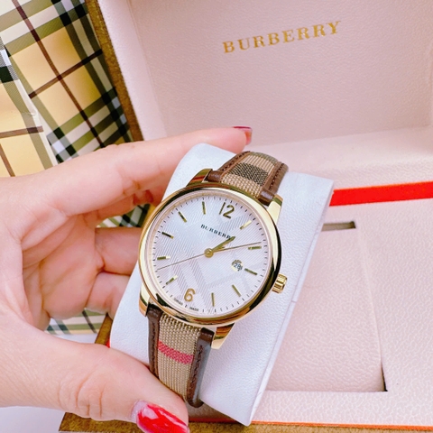 Burberry The Classic Round |Nữ Giới |Mặt Trắng |Dây Vải Bọc Da Nâu |Máy Pin (Quartz) |Size 32mm