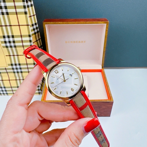 Burberry The Classic Round |Nữ Giới |Mặt Trắng |Dây Vải Bọc Da Đỏ |Máy Pin (Quartz) |Size 32mm