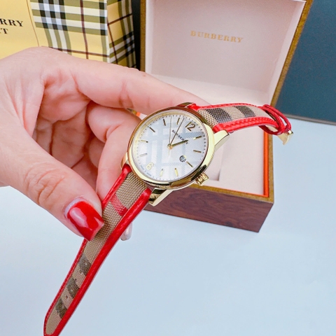 Burberry The Classic Round |Nữ Giới |Mặt Trắng |Dây Vải Bọc Da Đỏ |Máy Pin (Quartz) |Size 32mm