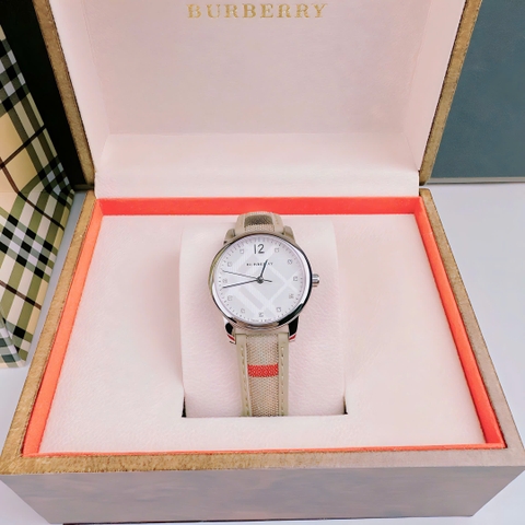 Burberry The Classic |Nữ Giới |Mặt Trắng |Đính Đá |Dây Vải Bọc Da Nude |Máy Pin (Quartz) |Size 32mm