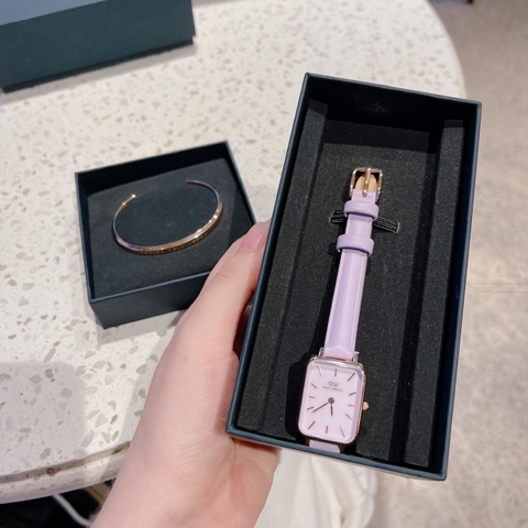 DW MOP Lavender Màu Tím |Nữ Giới |Dây Da |Mặt Chữ Nhật |Máy Pin (Quartz) |Size Nhỏ 20x28mm