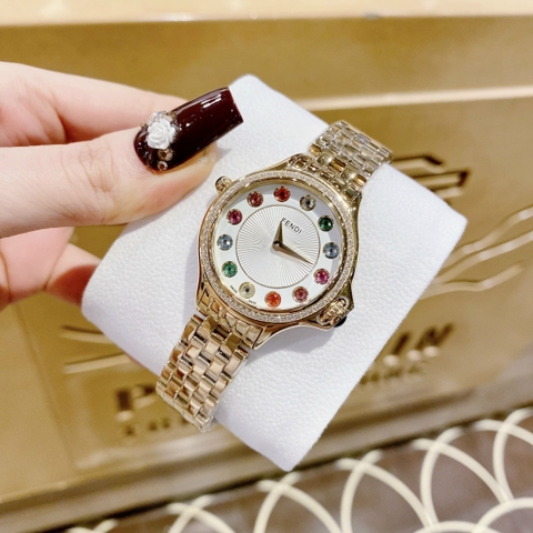 Fendi Crazy Carats Diamond |Nữ Giới |Mặt Trắng |Dây Kim Loại Vàng Gold |Máy Pin (Quartz) |Size 33mm