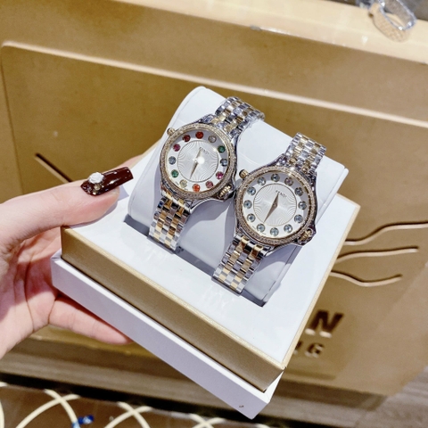 Fendi Crazy Carats |Nữ Giới |Mặt Trắng |Đá Xoay 3 Màu |Dây Kim Loại Demi Vàng |Máy Pin (Quartz) |Size 33mm