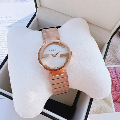 Gucci Interlocking |Nữ Giới |Mặt Trắng |Dây Kim Loại Rose Gold |Máy Pin (Quartz) |Size 36mm