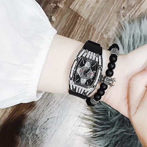 Hanboro Nữ Mặt Oval Đen Cỏ 4 Lá |Nữ Giới |Dây Cao Su |Máy Pin (Máy Quartz) |Size 32x45mm