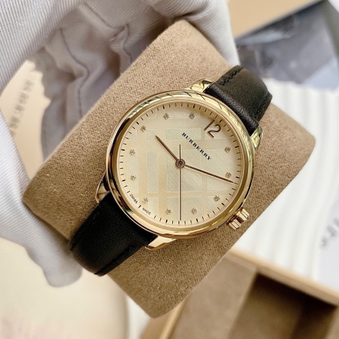Burberry The Classic Round |Nữ Giới |Vàng Gold |Dây Da Đen |Máy Pin (Quartz) |Size 32mm