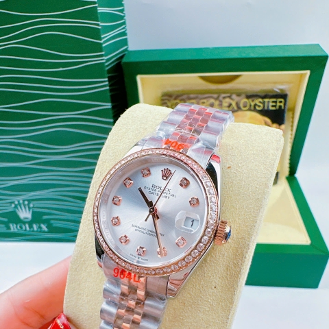 Rolex Đính Đá |Nữ Giới |Mặt Trắng |Dây Kim Loại Trắng Demi Rose |Máy Pin (Máy Quartz) |Size 31mm
