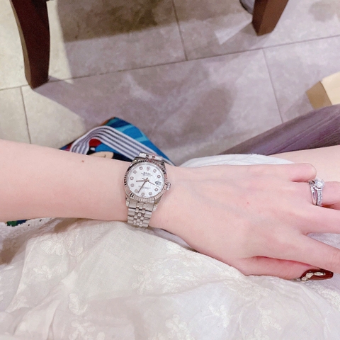 Rolex Date Just |Nữ Giới |Mặt Trắng |Niềng Khía |Dây Kim Loại Silver |Máy Pin (Máy Quartz) |Size 31mm