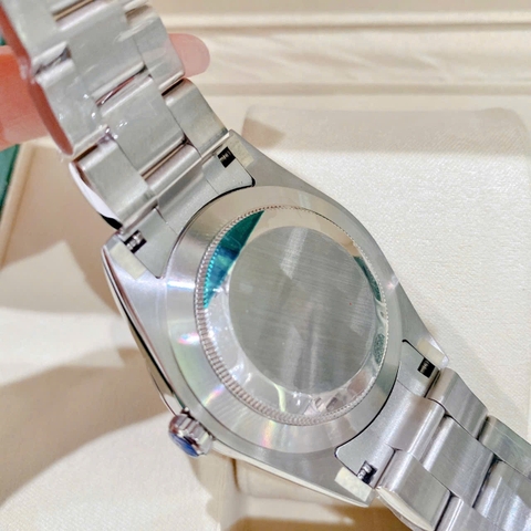 Rolex Oyster Perpetual |Nam Giới |Mặt Vàng |Dây Kim Loại Silver |Máy Cơ (Automatic) |Size 41mm