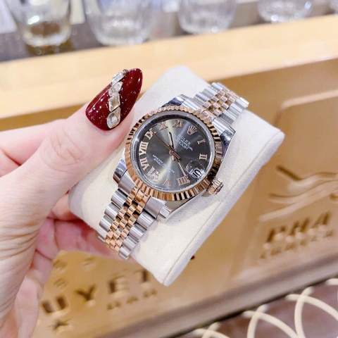 Rolex Mặt Số La Mã |Nữ Giới |Đen |Niềng Khía |Dây Kim Loại Demi |Máy Pin (Máy Quartz) |Size 31mm