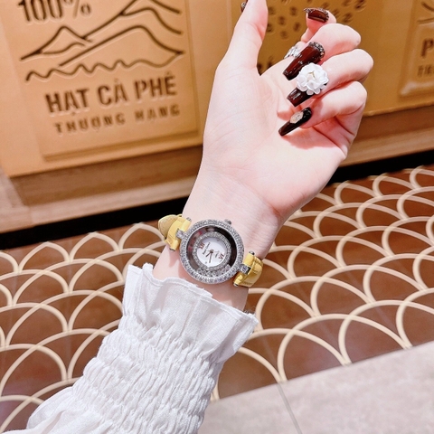 Royal Crown Đính Đá Chạy |Nữ Giới |Silver |Dây Da Vàng |Máy Pin (Quartz) |Size 32mm
