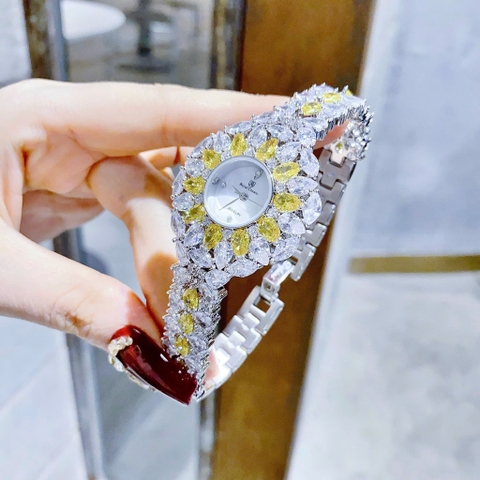 Royal Crown Đính Đá Vàng |Nữ Giới |Tựa Bông Hoa |Lắc Tay Silver |Máy Pin (Quartz) |Size 36mm