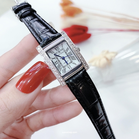Royal Crown Mặt Chữ Nhật |Nữ Giới |Số La Mã |Đính Đá |Dây Da Đen |Máy Pin (Quartz) |Size 20x28mm