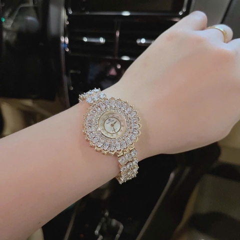 Royal Crown Mặt Full Đá |Nữ Giới |Bông Hoa |Lắc Tay Vàng Gold |Máy Pin (Quartz) |Size 36mm