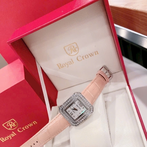 Royal Crown Mặt Vuông |Nữ Giới |Đính Đá |Dây Da Hồng |Máy Pin (Quartz) |Size 34mm