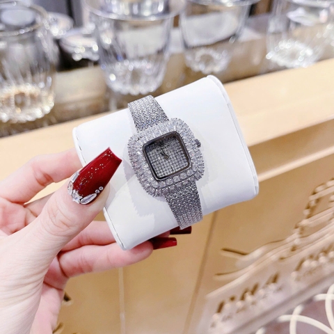 Royal Crown Mặt Vuông |Nữ Giới |Đính Đá |Dây Lưới Silver |Máy Pin (Quartz) |Size 30mm