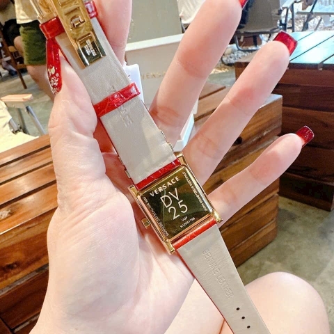 Versace DV-25 |Nữ Giới |Mặt Vuông |Vàng Gold |Dây Da Đỏ |Máy Pin (Quartz) |Size 36mm