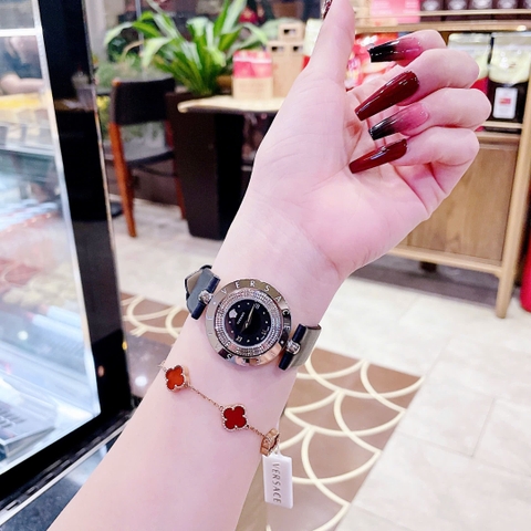 Versace Eon |Nữ Giới |Mặt Tròn Xoay |Silver |Dây Da Đen |Máy Pin (Quartz) |Size 33mm