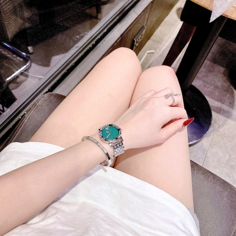 Versace Greca Glass Bracelet |Nữ Giới |Xanh Lá |Dây Kim Loại Silver |Máy Pin (Quartz) |Size 32mm
