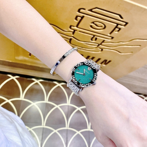 Versace Greca Glass Bracelet |Nữ Giới |Xanh Lá |Dây Kim Loại Silver |Máy Pin (Quartz) |Size 32mm