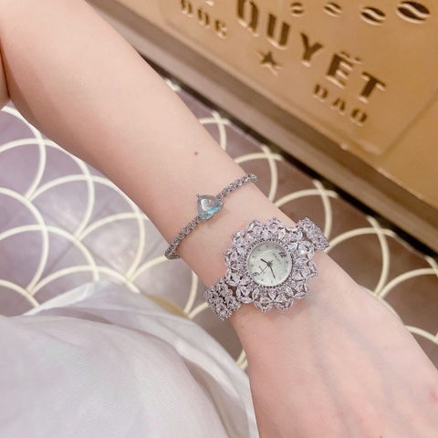 Versace Tựa Bông Hoa |Nữ Giới |Trắng Silver |Dây Kim Loại Đính Pha Lê |Máy Pin (Quartz) |Size 33mm