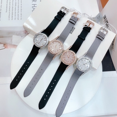 Xcer Mặt Chữ S |Nữ Giới |Full Đá |Silver |Dây Da Satin Đen |Máy Pin (Quartz) |Size 32mm