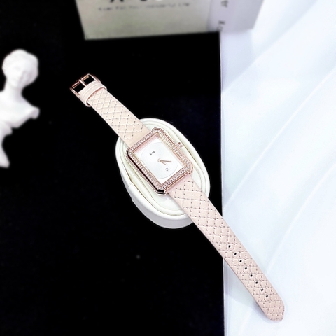 Xcer Mặt Vuông |Nữ Giới |Nạm Đá |Rose Gold |Dây Da Trám Kem |Máy Pin (Quartz) |Size 28mm
