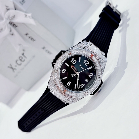 Xcer Tựa Hublot |Nữ Giới |Đính Đá Silver |Dây Silicone Đen |Máy Pin (Quartz) |Size 36mm