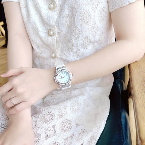 Xcer Tựa Hublot |Nữ Giới |Đính Đá Silver |Dây Silicone Trắng |Máy Pin (Quartz) |Size 36mm