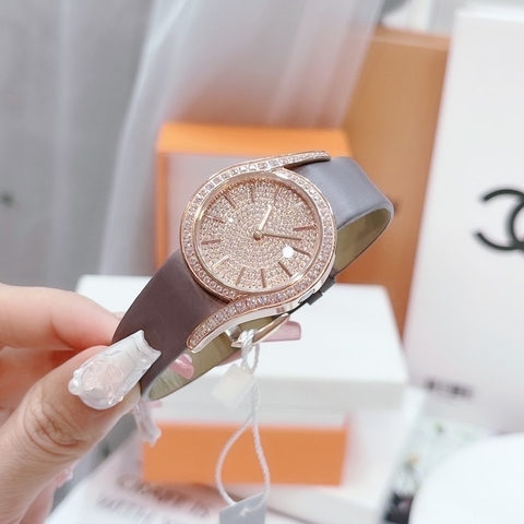 Xcer Tựa Piaget |Nữ Giới |Full Đá |Rose Gold |Dây Satin Xám |Máy Pin (Quartz) |Size 32mm