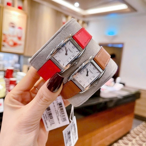 Coach Reese |Nữ Giới |Mặt Chữ Nhật |Silver |Dây Da Màu Đỏ |Máy Pin (Quartz) |Size 24x35mm