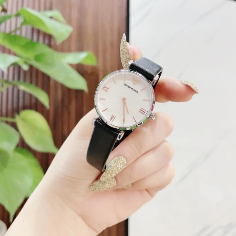 Emporio Armani Mặt Trắng Silver |Cặp Đôi |Mặt Tròn |Dây Da |Máy Pin (Quartz) |Size 32x40mm