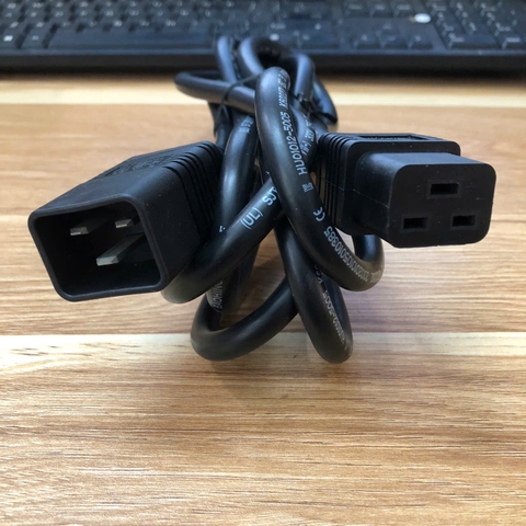 Dây nguồn Cisco Systems 37-180601 Volex VSC19 C19 to VAC20S C20 16A 250V 3x2.08mm 14AWG dài 2.5M for máy chủ , PDU , UPS