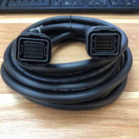 Cáp điều khiển Pro-Face GP3000H-CBLSD-5M PFXZGPCBSD31 AWM E173648 2835 Operator Interface Cable 32 Pin Female to 32 Pin Male dài 5M for Pro-face AGP3310H-T1-D24 PFXGP3310HTAD 3610005-01